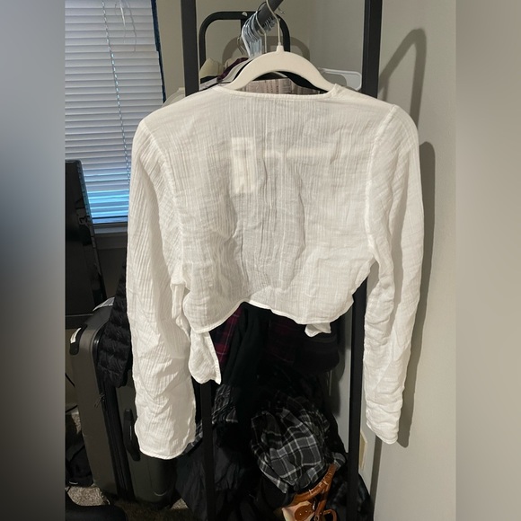 Gauzy Beach Coverup Top - Picture 4 of 5